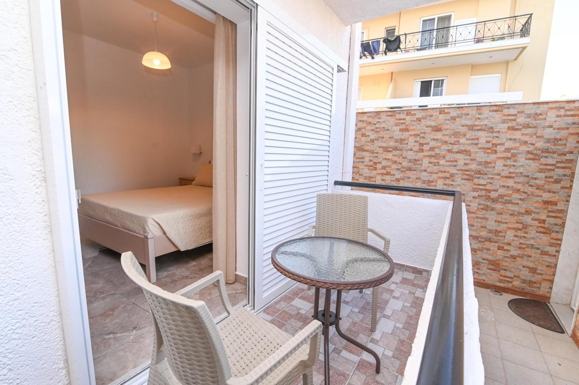 Sindy'S House Apartment Ampavris Exterior foto
