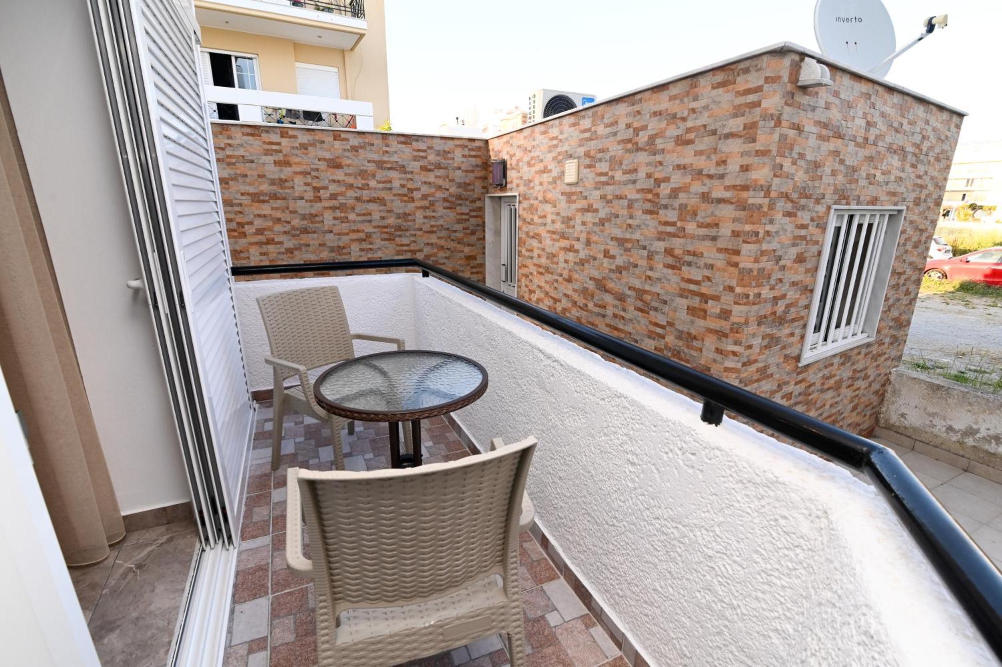 Sindy'S House Apartment Ampavris Exterior foto